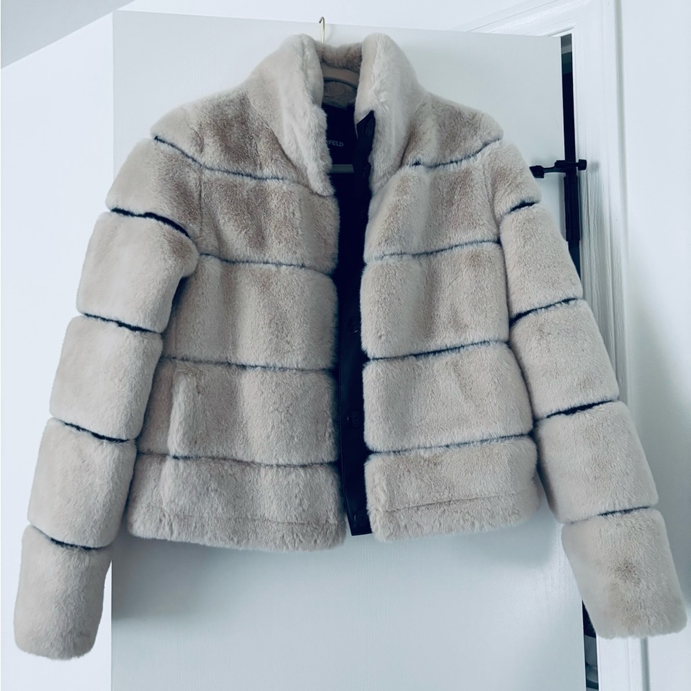 Women's Cream Faux Fur Jacket Karl Lagerfeld